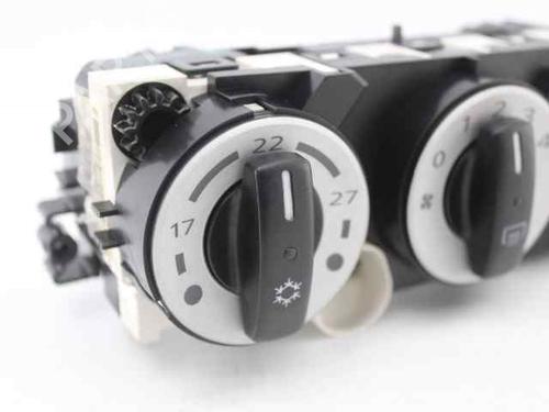 AC Styreenhet / Manøvreringsenhet MITSUBISHI COLT VI (Z3_A, Z2_A) 1.1 (Z31A, Z32A) | BP30048174I5