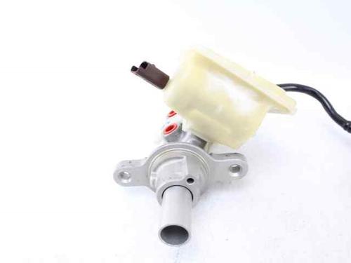 Brake master cylinder CITROËN DS4 (NX_) 1.6 HDi 110 | BP37164213M77 - Image 2