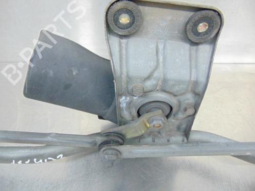 Front wiper motor FORD ESCORT VI Turnier (GAL, ANL) 1.4 | BP19191320M29 
