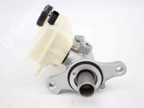 Brake master cylinder RENAULT MEGANE III Hatchback (BZ0/1_, B3_) 1.5 dCi | BP19236821M77 