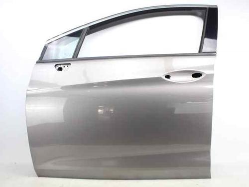 Used Left front door Left front door 39012605 39012605