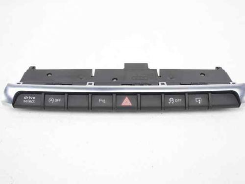 Used Switch AUDI A3 Sportback (8VA, 8VF) 1.6 TDI (110 hp) 21200211
