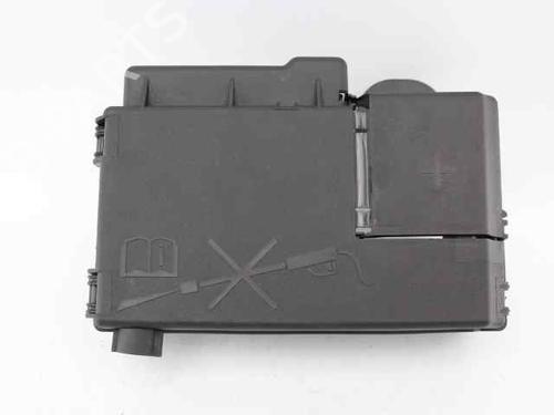 Caixa de fusíveis CHEVROLET CRUZE Station Wagon (J308) 1.7 TD (110 hp) 31606109