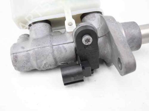Brake master cylinder VW PASSAT B6 (3C2) 1.6 TDI | BP21200424M77 