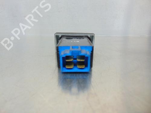 Switch KIA RIO I Hatchback (DC)  | BP19193213I30 