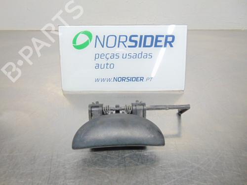 Used Front left exterior door handle PEUGEOT 206 Hatchback (2A/C) 1.4 HDi eco 70 (68 hp) 19196354