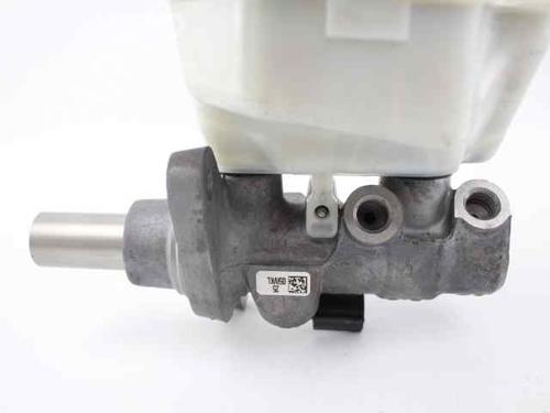 Brake master cylinder VW PASSAT B6 (3C2) 1.6 TDI | BP21200424M77 