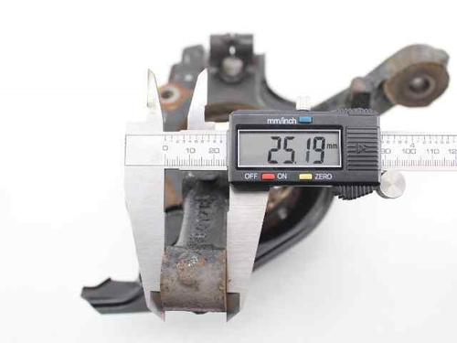 Left front steering knuckle FIAT BRAVO II (198_) 1.9 D Multijet (198AXB1A) | BP19231550M25 
