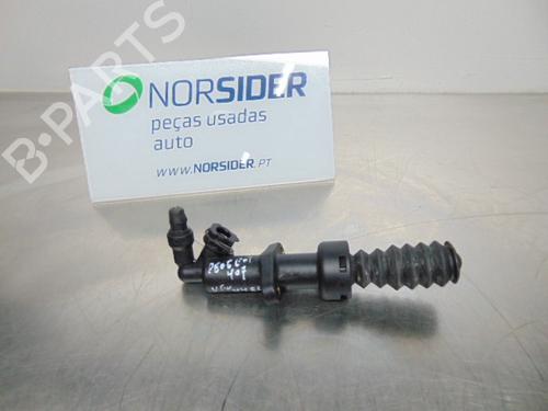 Used Clutch slave cylinder PEUGEOT 407 SW (6E_, 6D_) 1.6 HDi 110 (109 hp) 19194551