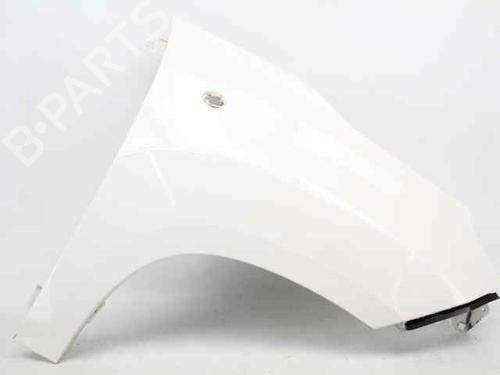 right-front-fenders-fiat-500l-351_-352_-2012-33059801 main image