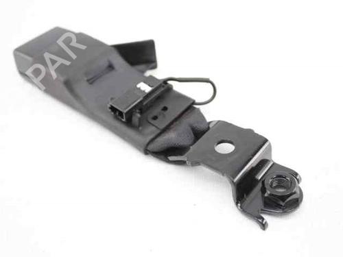 Seat buckle TOYOTA AVENSIS Saloon (_T27_) 2.0 D-4D (ADT270_, ADT270R) | BP19232431I32 