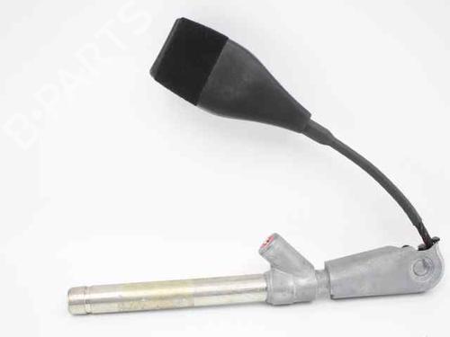 Used Seat buckle RENAULT MEGANE II Estate (KM0/1_) 1.5 dCi (KM16, KM1E) (106 hp) 19238554