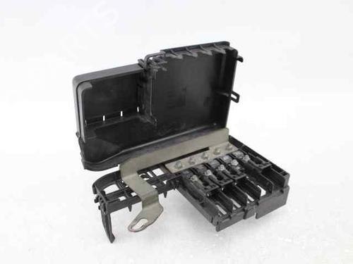 Caja reles / fusibles Caja reles / fusibles 37651104 37651104