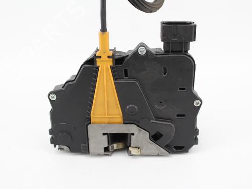 Front right lock OPEL CORSA E (X15) 1.3 CDTI (08, 68) | BP19215811C97 