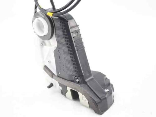 Rear right lock TOYOTA YARIS (_P13_) 1.5 (NSP131_) | BP19228861C99 
