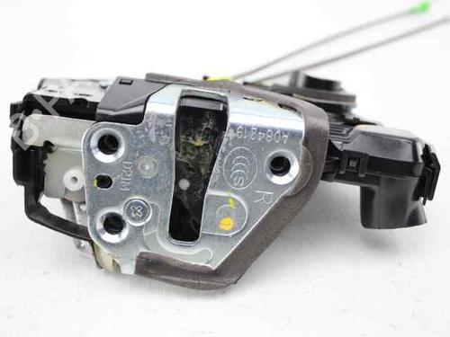 Front right lock TOYOTA AURIS (_E18_) 1.8 Hybrid (ZWE186_, ZWE186R) | BP19242208C97 