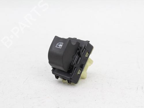 Venstre bak elrute bryter RENAULT CLIO IV Grandtour (KH_) 0.9 TCe 90 (90 hp) 19207896