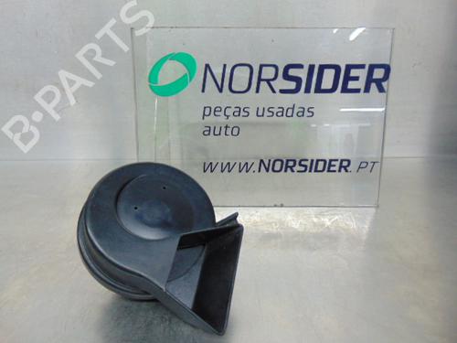 Used Horn VW POLO (9N_, 9A_) 1.2 12V (64 hp) 19192978