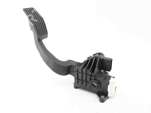 Pédale OPEL CORSA E (X15) 1.3 CDTI (08, 68) (75 hp) 31936285