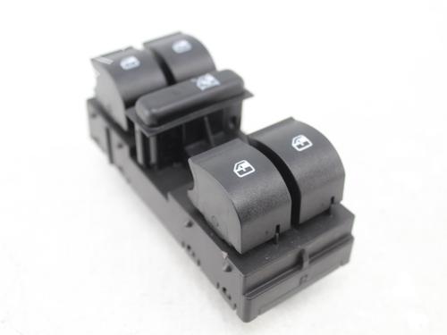 left-front-window-switch-fiat-500l-351_-352_-2012-40554542 main image