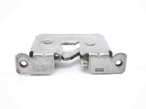 Hood lock BMW 3 (E90) 320 d | BP19236071C133