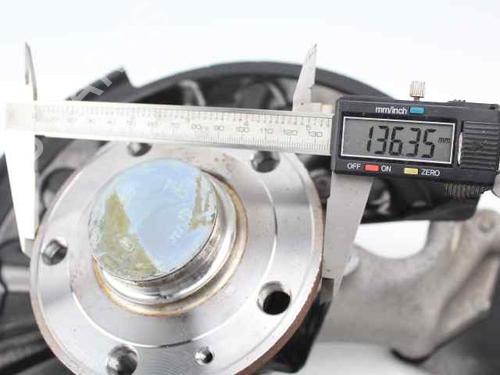 Left rear steering knuckle SKODA SUPERB III (3V3) 2.0 TDI | BP23847541M27 
