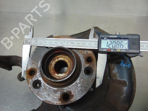 Left front steering knuckle VW POLO III CLASSIC (6V2)  | BP19196082M25 