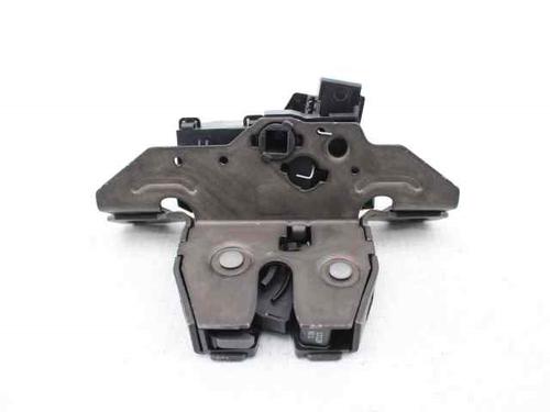 Used Tailgate lock CHEVROLET CRUZE Station Wagon (J308) 1.7 TD (110 hp) 31606145