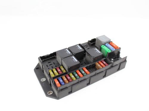 Used Fuse box JAGUAR XJ (X351) 3.0 SDV6 (275 hp) 19211243