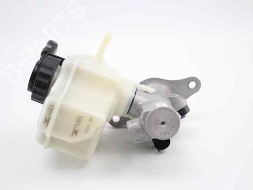 Brake master cylinder VW GOLF VI (5K1) 1.6 TDI | BP21199946M77 