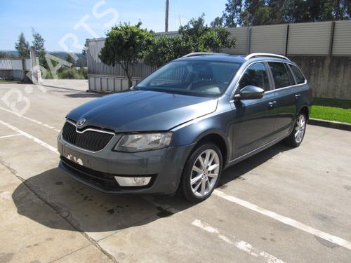 Left headlight SKODA OCTAVIA III Combi (5E5, 5E6) 1.6 TDI | BP36173949C28 - Image 11