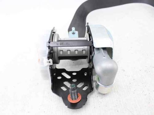 Front left seatbelt KIA CEE'D (JD) 1.6 CRDi 136 | BP39700014I26 - Image 4