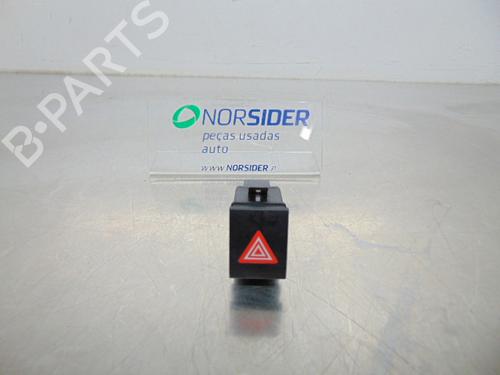 Used Warning switch VW POLO (9N_, 9A_) 1.2 12V (64 hp) 19192955