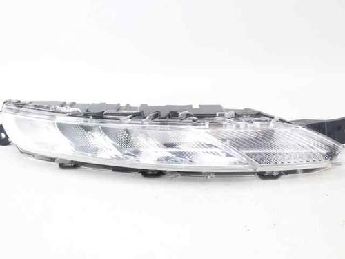 Used Right daytime light Right daytime light CITROËN C4 SPACETOURER (3D_) 1.2 PureTech 130 (131 hp) 33894417 33894417