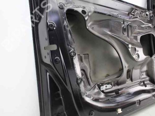 Puerta delantera izquierda MITSUBISHI COLT VI (Z3_A, Z2_A) 1.1 (Z31A, Z32A) | BP30048166C2