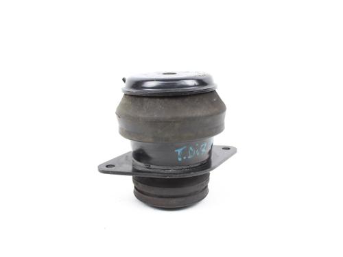 Used Engine mount VW GOLF III (1H1) [1989-1998]  19211631