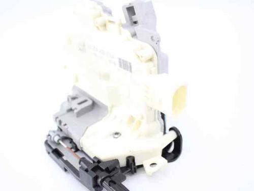 Rear right lock VW PASSAT B6 (3C2) 1.6 TDI | BP21200380C99 