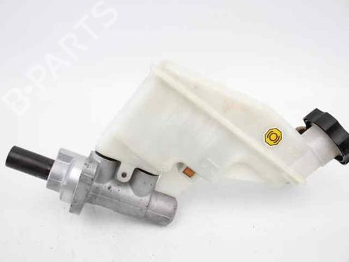Brake master cylinder KIA CEE'D Sportswagon (JD) 1.6 CRDi 128 | BP19240178M77 