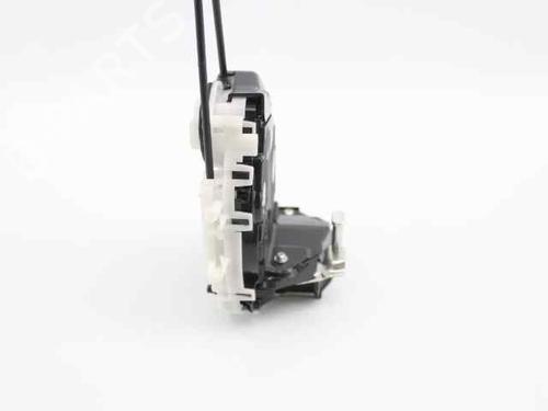 Rear left lock TOYOTA YARIS (_P13_) 1.3 (NSP130_, NSP130) | BP19221571C100 