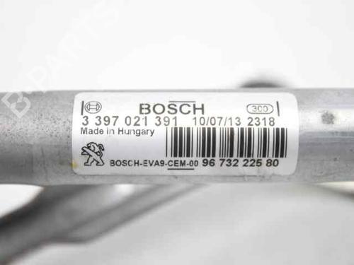 Front wiper motor PEUGEOT 208 I (CA_, CC_) 1.2 VTI 82 | BP19245532M29 