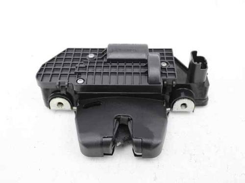 Used Tailgate lock PEUGEOT 208 I (CA_, CC_) 1.4 HDi (68 hp) 19240978