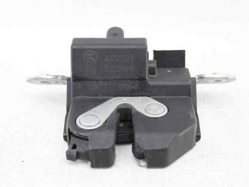 Used Tailgate lock Tailgate lock OPEL ASTRA K (B16) 1.2 Turbo (68) (131 hp) 38972430 38972430