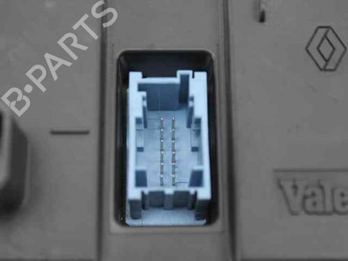 Climate control RENAULT CLIO III (BR0/1, CR0/1) 1.2 16V (BR02, BR0J, BR11, CR02, CR0J, CR11) | BP37456003I5 - Image 9