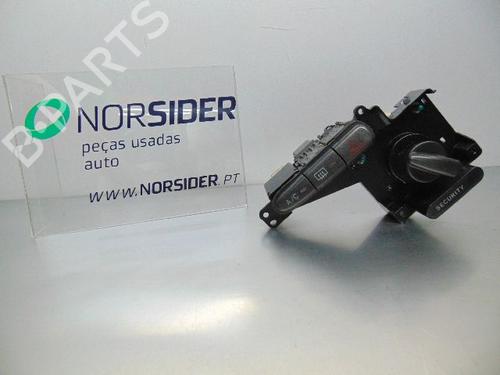 Used Switch TOYOTA YARIS VERSO (_P2_) 1.3 (NCP20_, NCP22_, NCP20R, NCP22R) (86 hp) 19189533