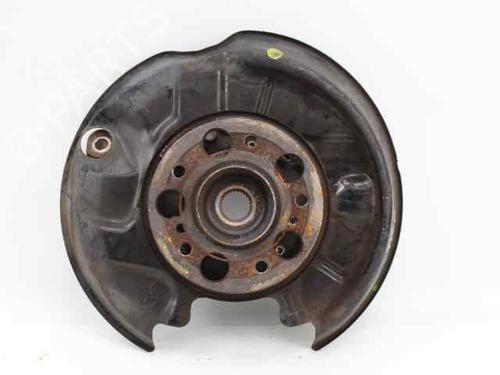 Used Left rear steering knuckle MERCEDES-BENZ C-CLASS (W202) C 250 D (202.125) (113 hp) 19211088