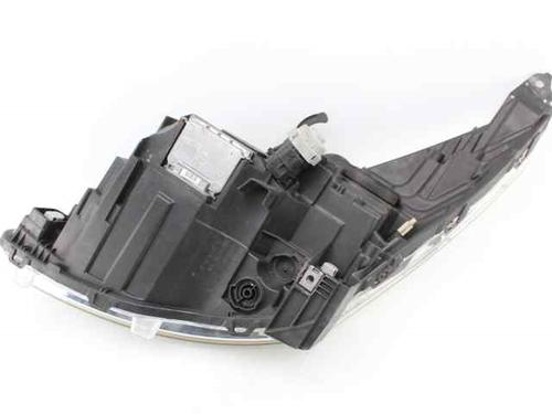 Right headlight PEUGEOT 5008 (0U_, 0E_) 1.6 HDi | BP31348277C29 