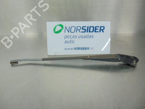 Used Front windshield wiper arm LAND ROVER DISCOVERY I (LJ) 2.5 TDI 4x4 (113 hp) 19197089