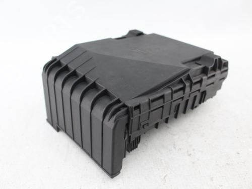 fuse-box-seat-leon-1p1-2005-2006-2007-2008-2009-2010-2011-2012-2013-40554437 main image