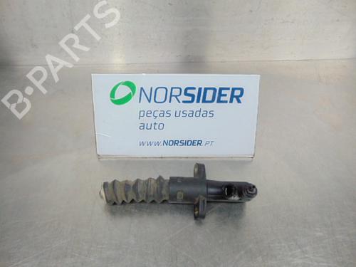 Used Clutch slave cylinder PEUGEOT 307 Break (3E) 2.0 HDI 110 (107 hp) 19197678