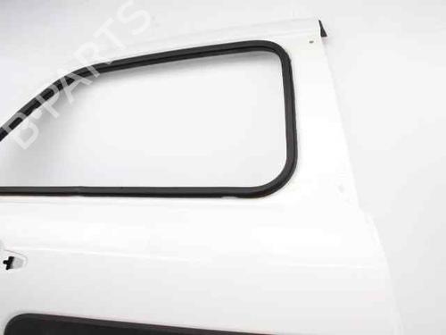 Dør højre bagtil CITROËN C4 CACTUS 1.2 VTi 82 | BP32224262C5 